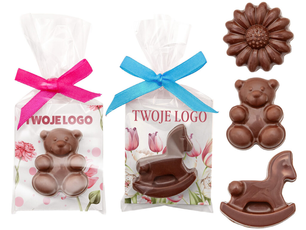 Czekoladki w kształcie choinki z personalizowanym nadrukiem.