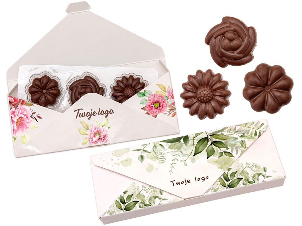 Personalizowany mini box z kwiatowymi czekoladkami i logo firmy