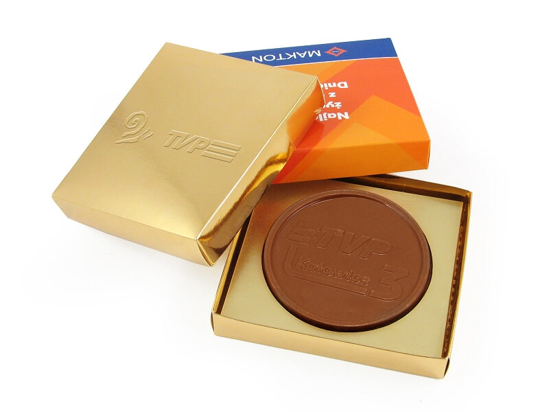 Upominek firmowy – medal czekoladowy w kartonowym pudełku z nadrukiem
