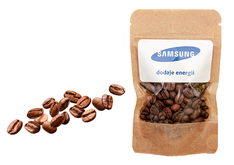 Personalizowana kawa ziarnista w naturalnym opakowaniu z nadrukiem