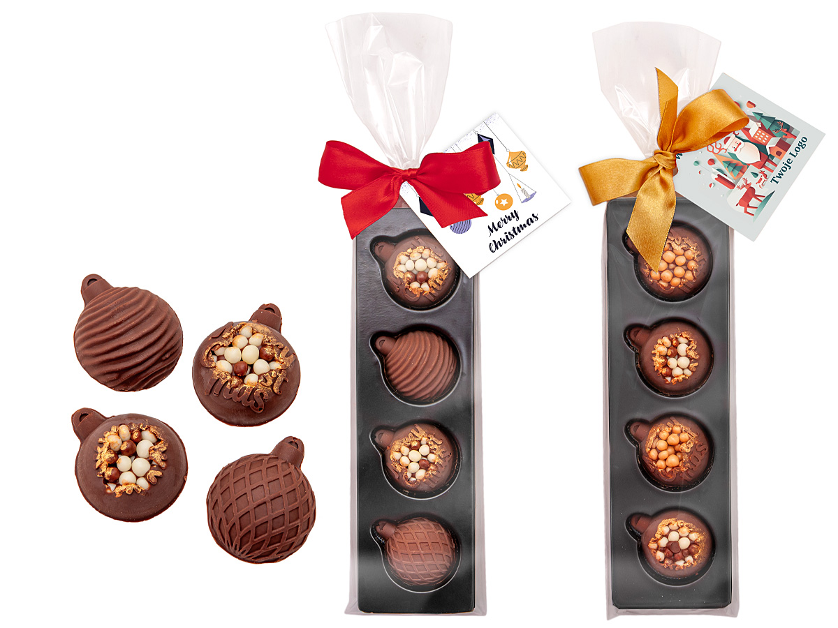Elegancki, spersonalizowany zestaw świątecznych czekoladek w formie bombek z nadrukiem i satynową wstążką